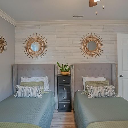 Urban Nest Cottage - Book Now! Beaufort Exterior photo