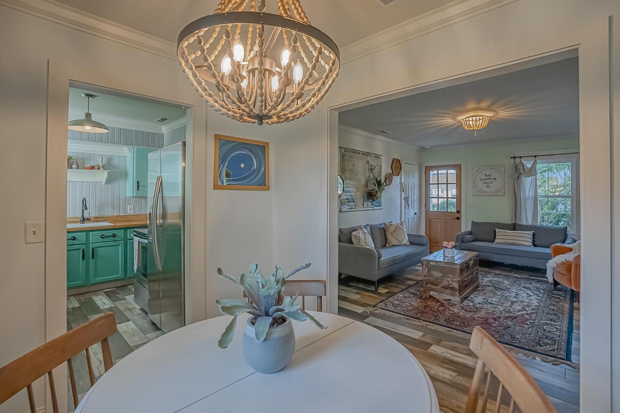 Urban Nest Cottage - Book Now! Beaufort Exterior photo
